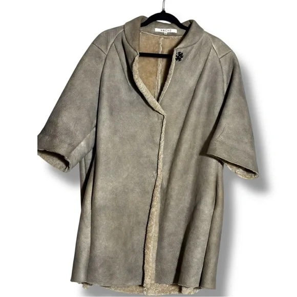 Hache Vintage Genuine Italian Leather Elegant Cream Women's Cape Coat - Picture 16 of 16